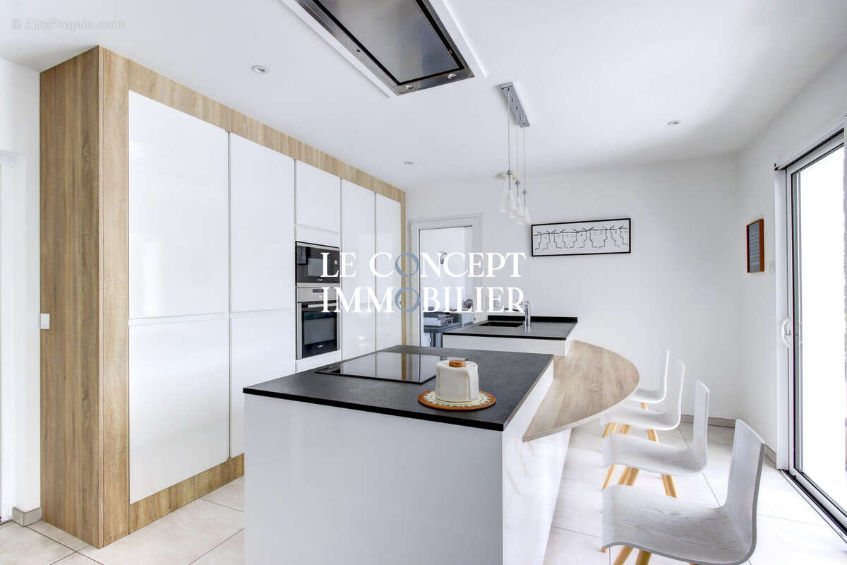 Maison 237 m² à Biarritz  - photo 6