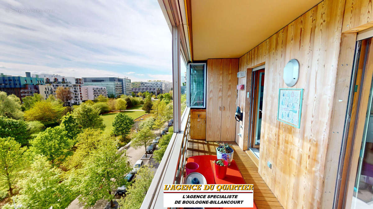 Avenue Pierre Lefaucheux superbe 4 pièces 98 m² avec balcon vue sur le parc de Billancourt. - photo 2