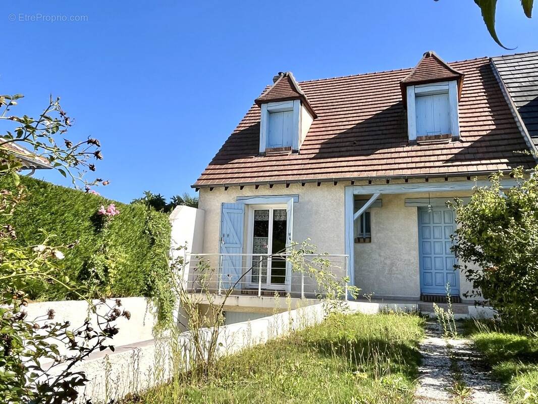 Maison à MARGENCY