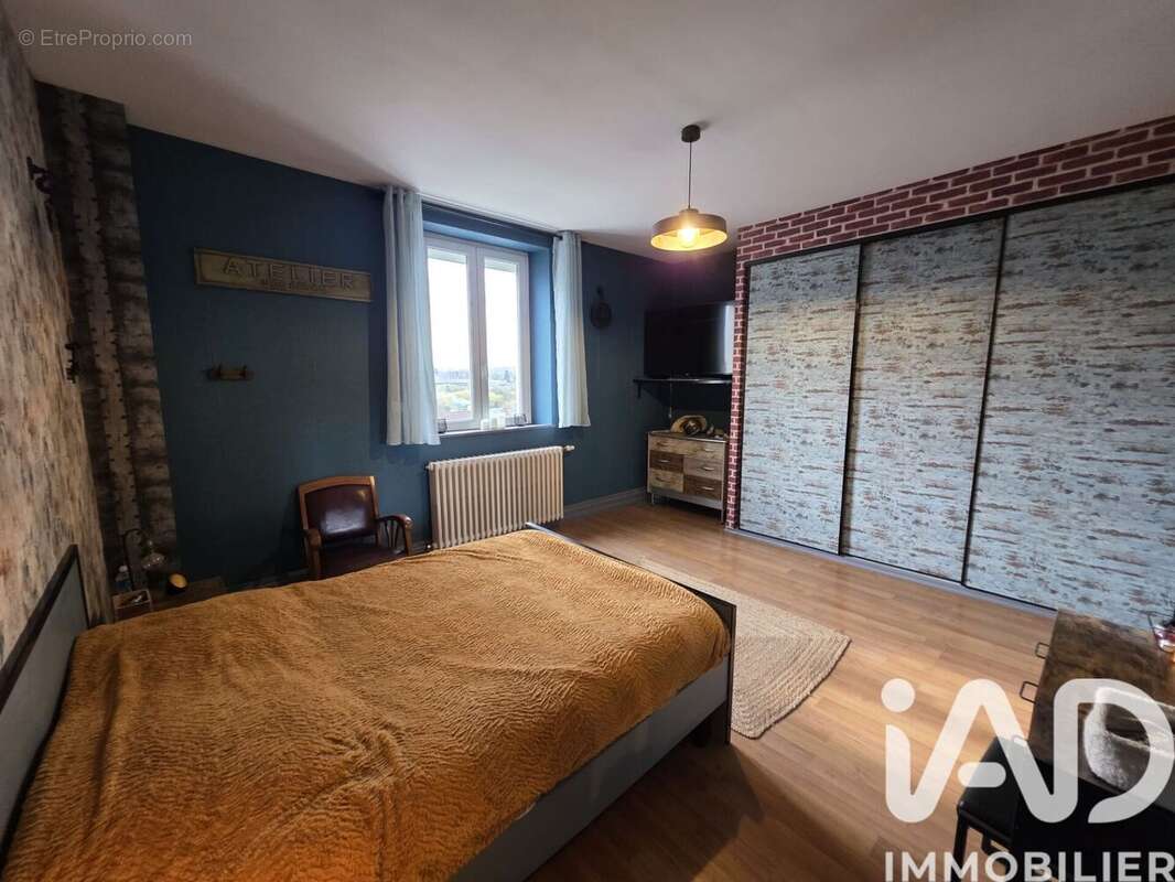 Photo 8 - Maison à CHARLEVILLE-MEZIERES