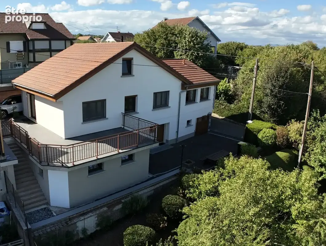 Maison à NOMMAY