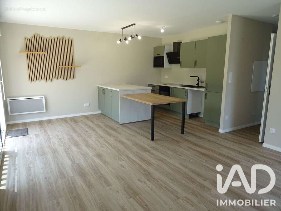 Maison 65 m² à Eysus  - photo 4