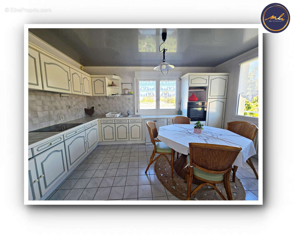 Maison à COURSEULLES-SUR-MER