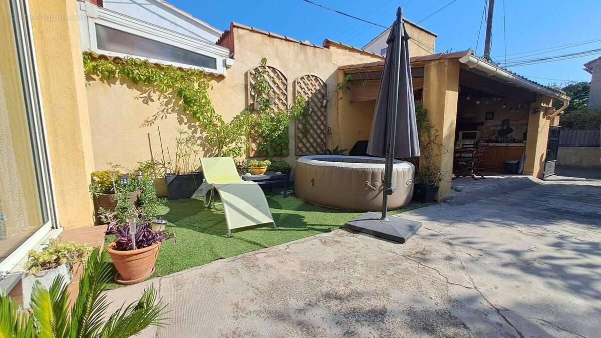 Maison à MARSEILLE-10E