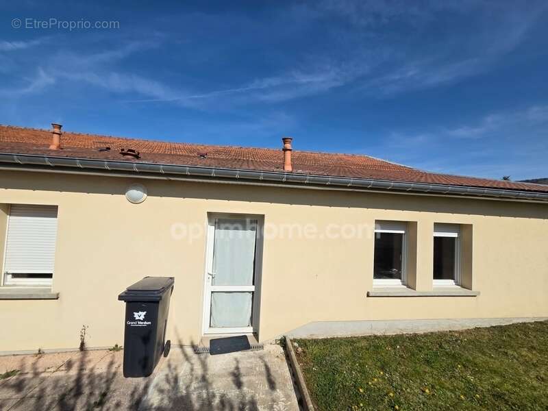 A VENDRE!!! ensemble de rapport déjà loué comprenant un entrepôt et un studio - photo 19