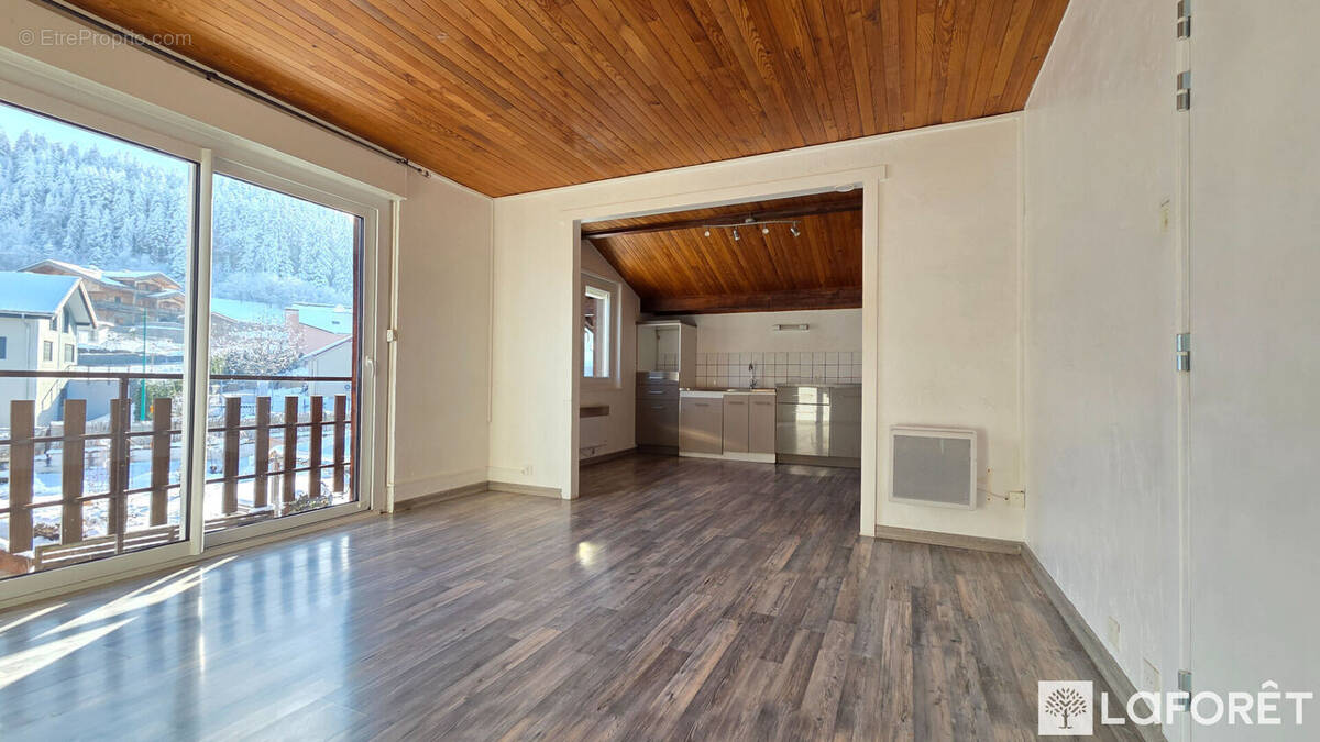 Appartement à GRANGES-NARBOZ