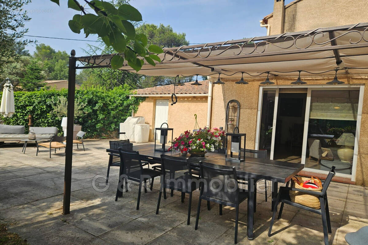 Maison à LA BOUILLADISSE