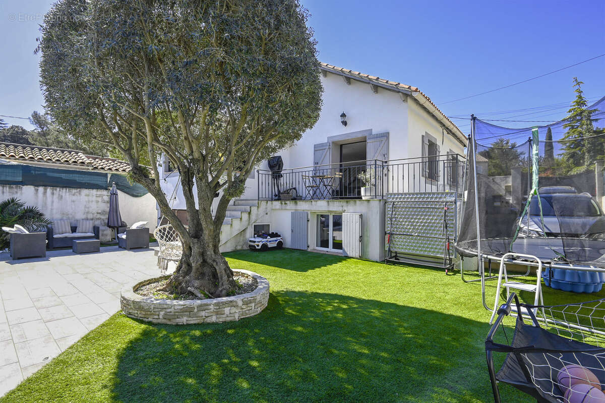 Maison à MARSEILLE-12E