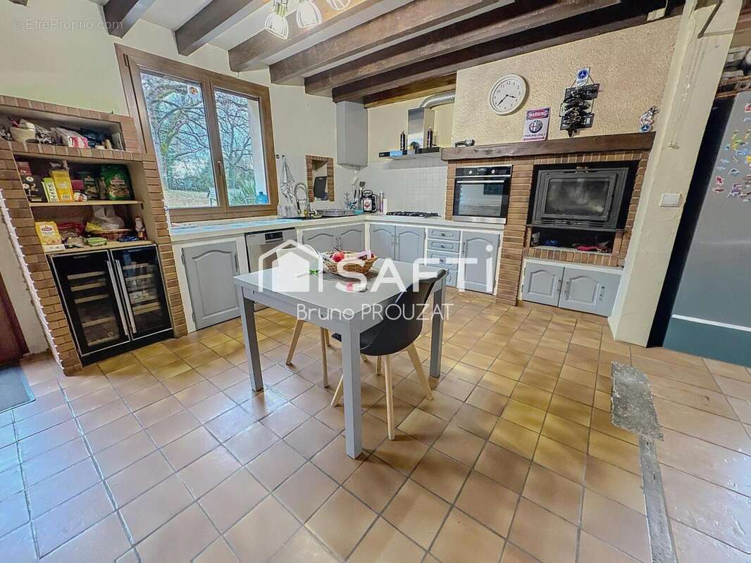 Maison 225 m² à Angeville  - photo 6