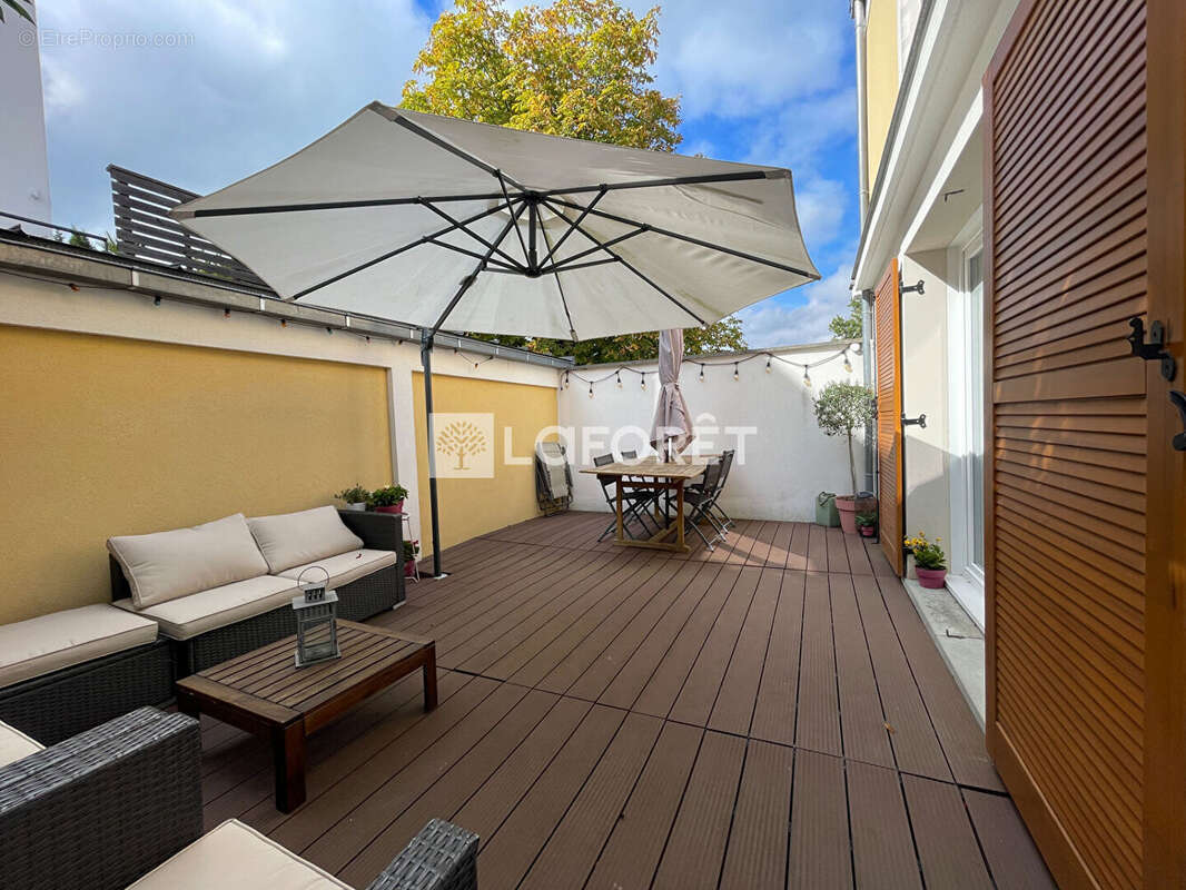 Maison à VILLECRESNES