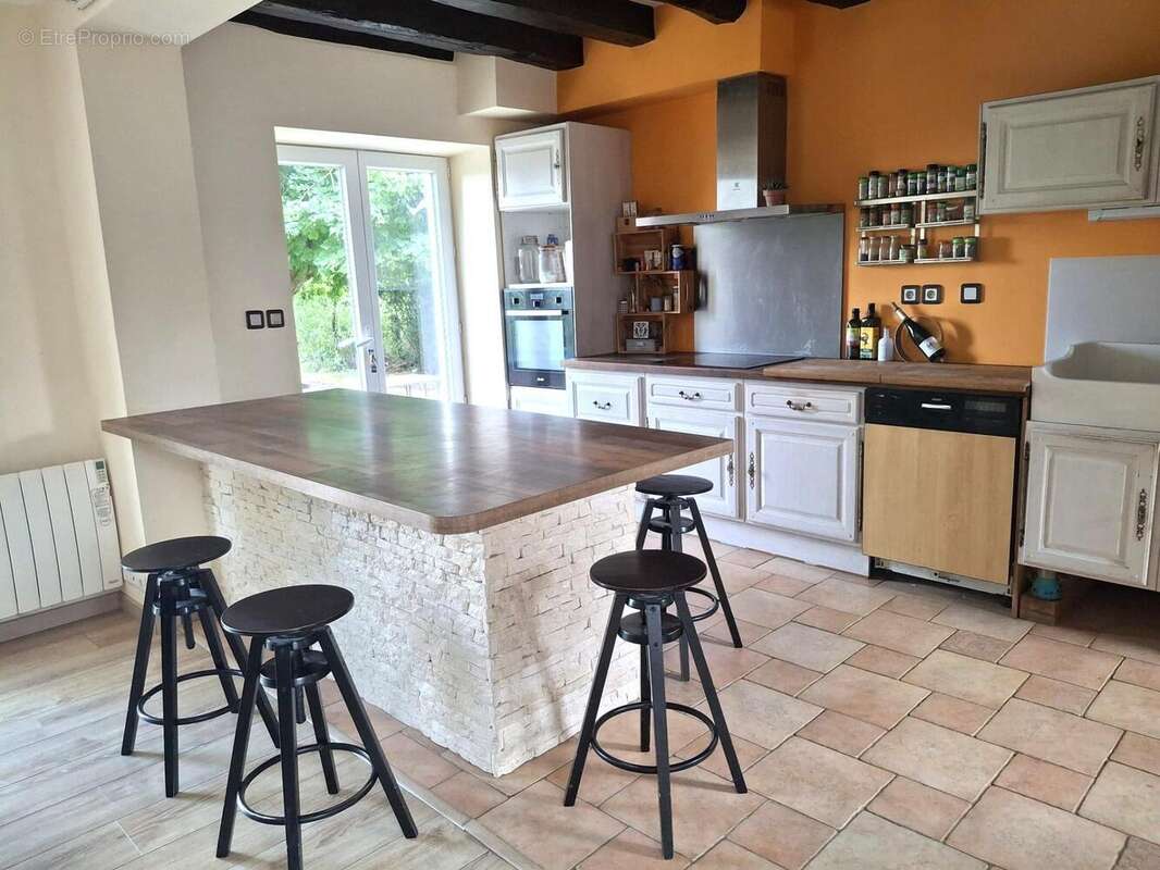 Photo 3 - Maison à NEUVY-LE-ROI