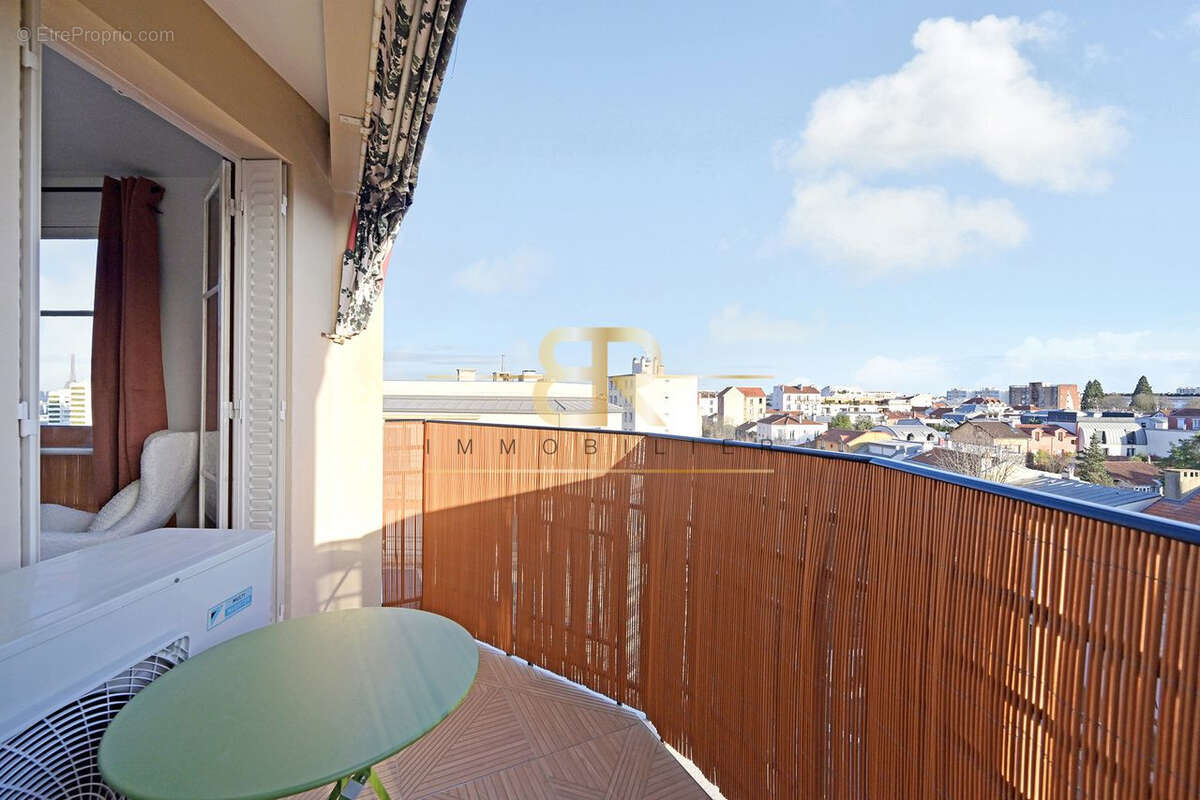 Appartement à ISSY-LES-MOULINEAUX