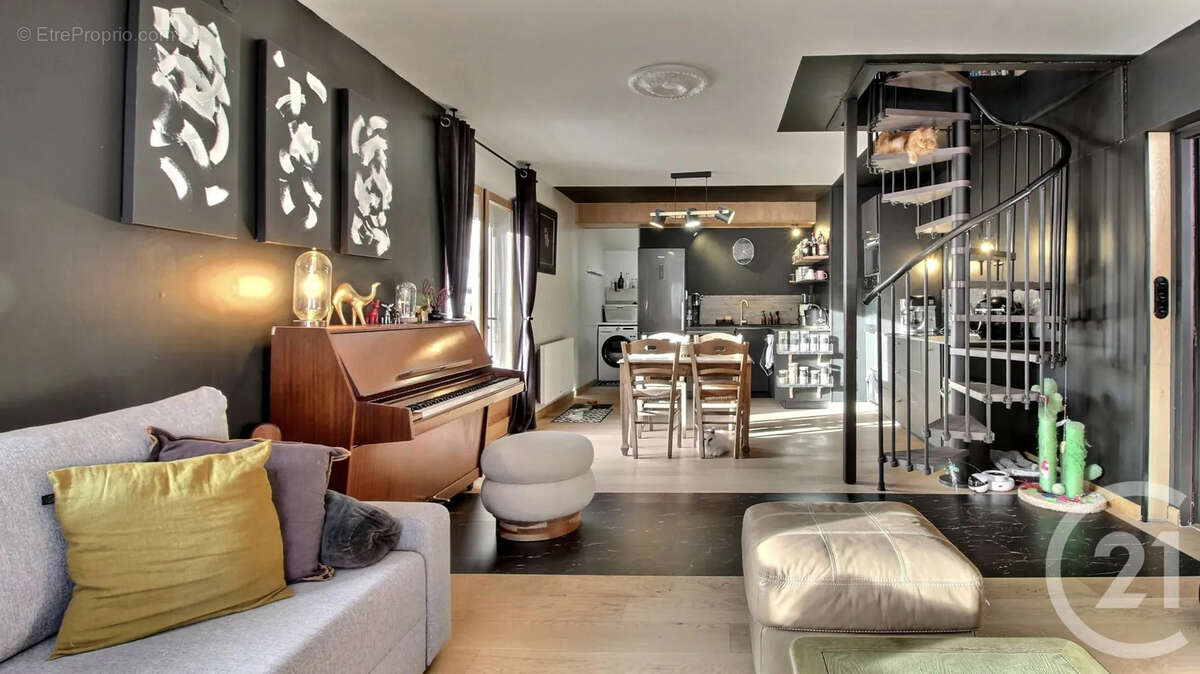 Maison à THOLLON-LES-MEMISES