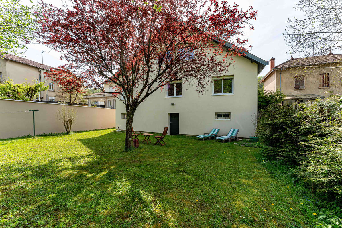 Maison à BOURGOIN-JALLIEU