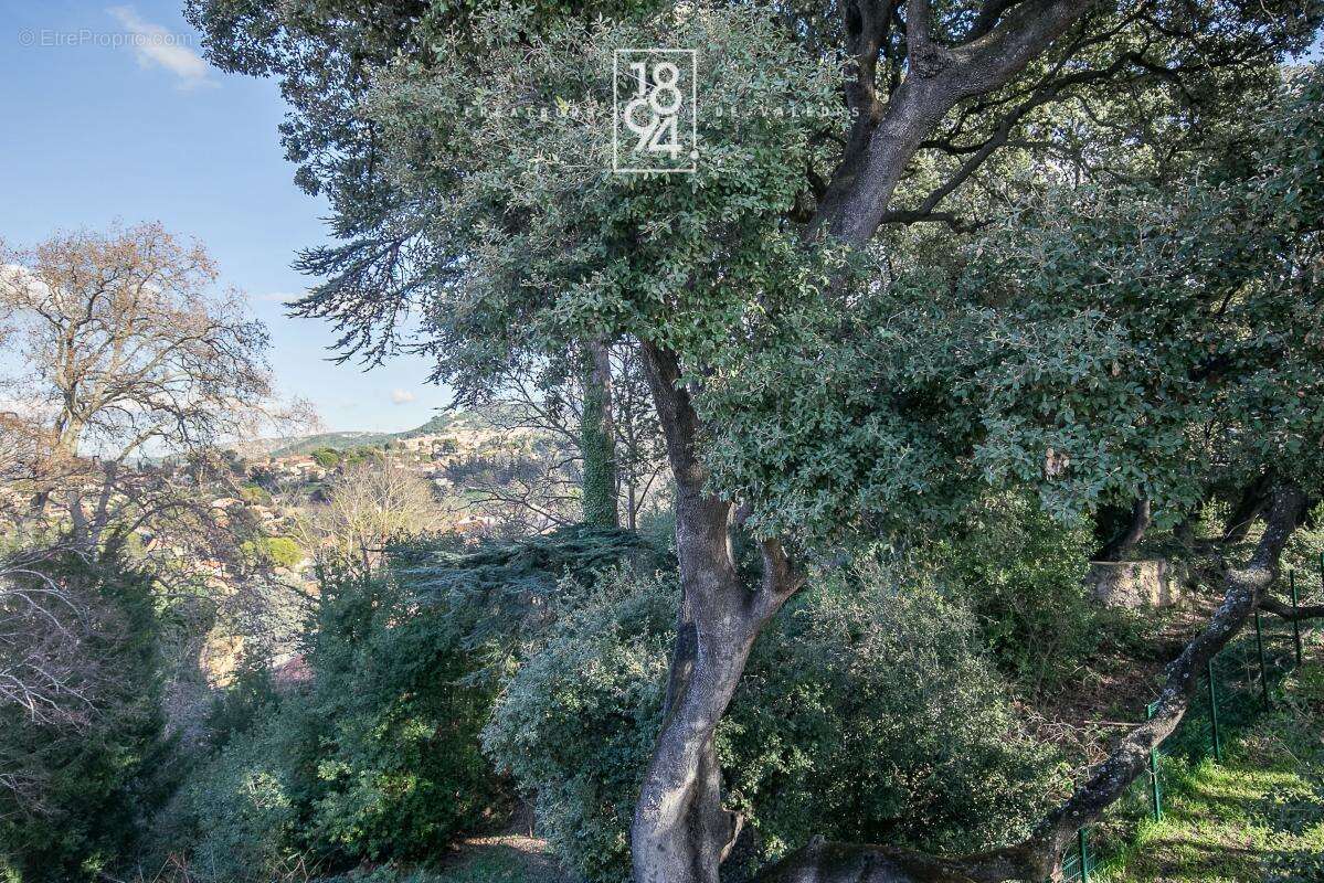 A vendre appartement T3 moderne avec terrasse ET PARKING DOUBLE EN SOUS SOL - photo 17