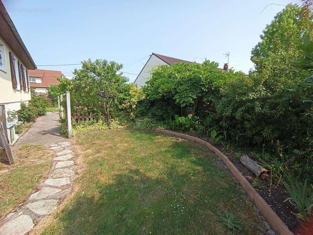 Maison à LA FERTE-SAINT-AUBIN