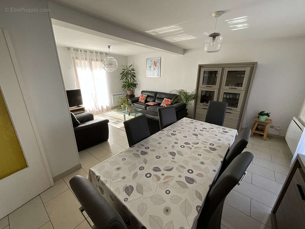 Maison à TOMBLAINE