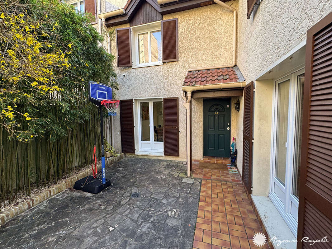 Maison à SAINT-GERMAIN-EN-LAYE