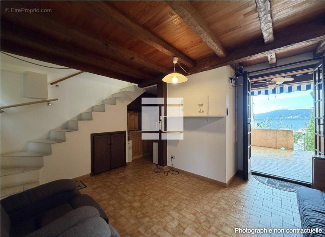 Maison à GROSSETO-PRUGNA