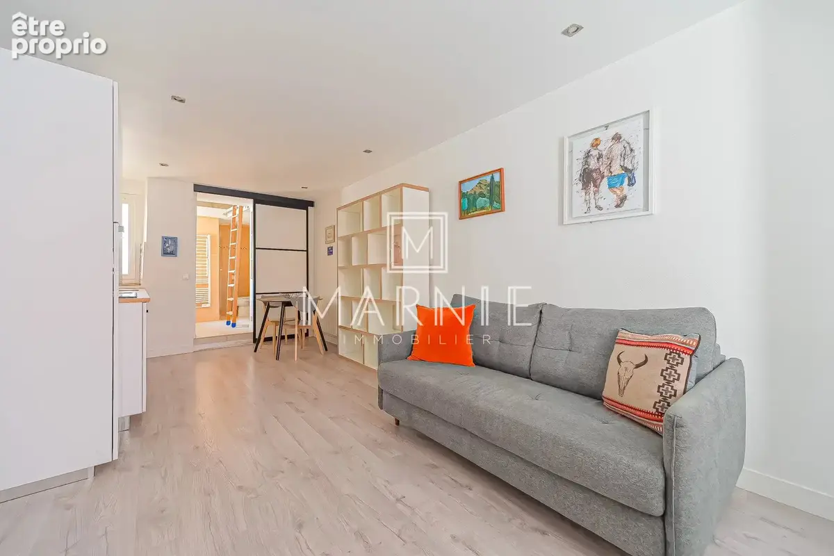 Appartement à PARIS-15E