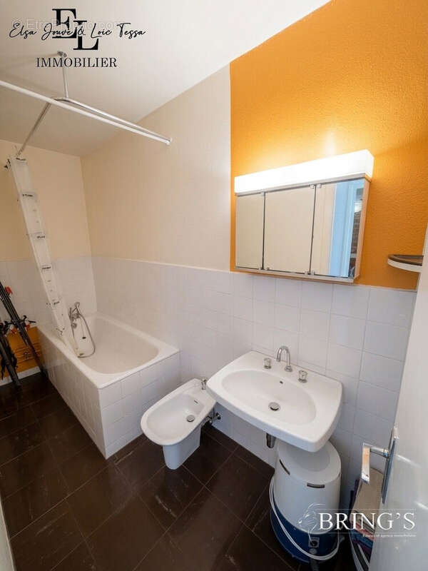 Appartement à LA CLUSE