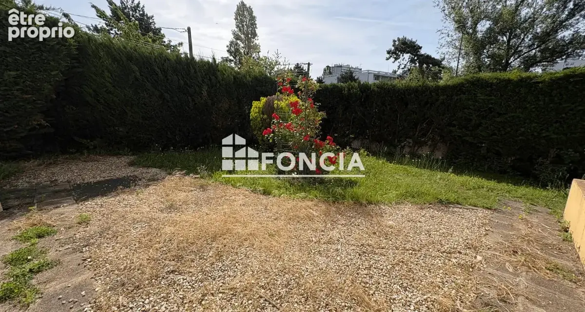 Exclusivité Foncia – Maison 5 chambres, jardin & double parking, Fontenay-sous-Bois (RER E et A ) - photo 11