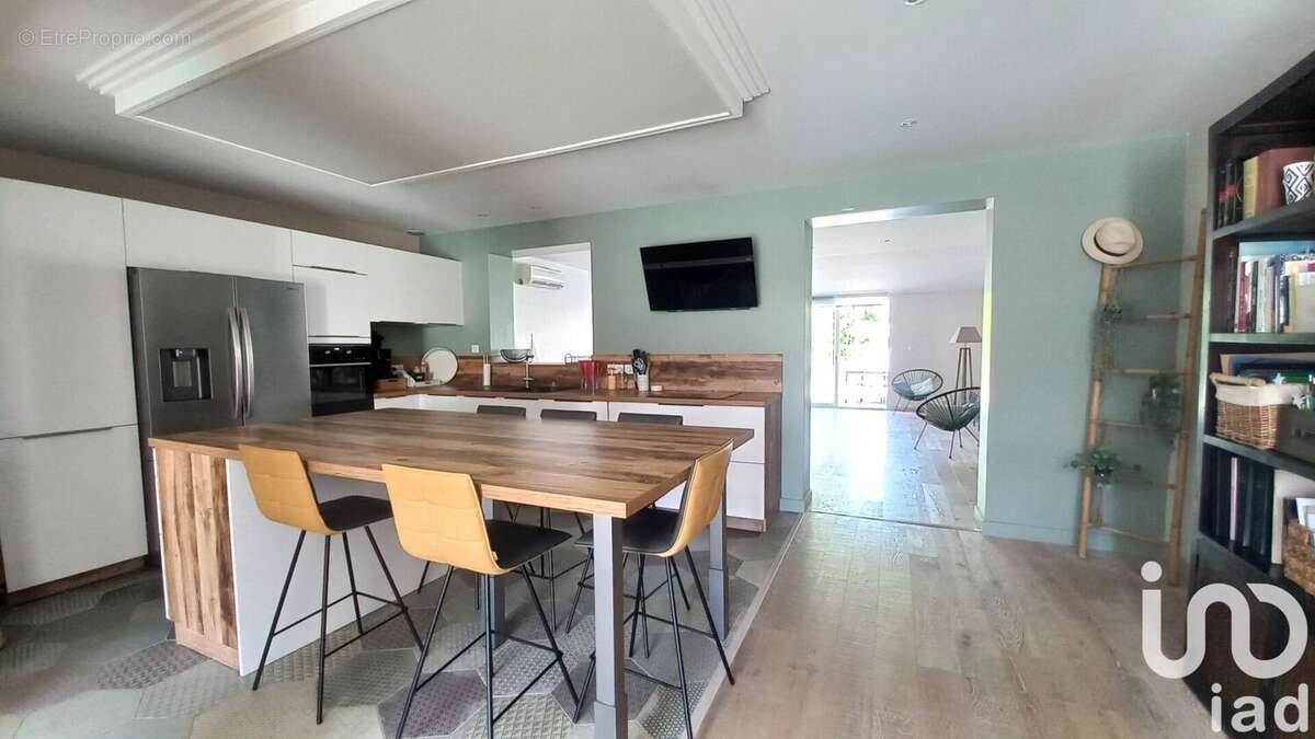 Photo 2 - Maison à CHAMPS-SUR-MARNE