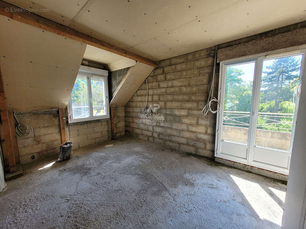 Maison à LE PECQ
