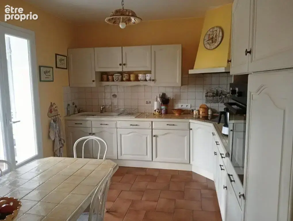 A vendre à Gargas spacieuse avec deux appartements et piscine - photo 8