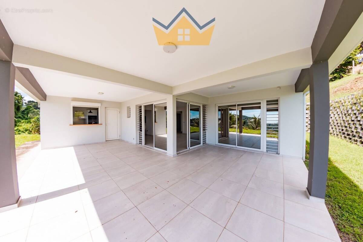 Maison à FORT-DE-FRANCE