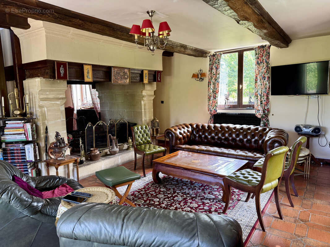 Maison à DOUVILLE-EN-AUGE