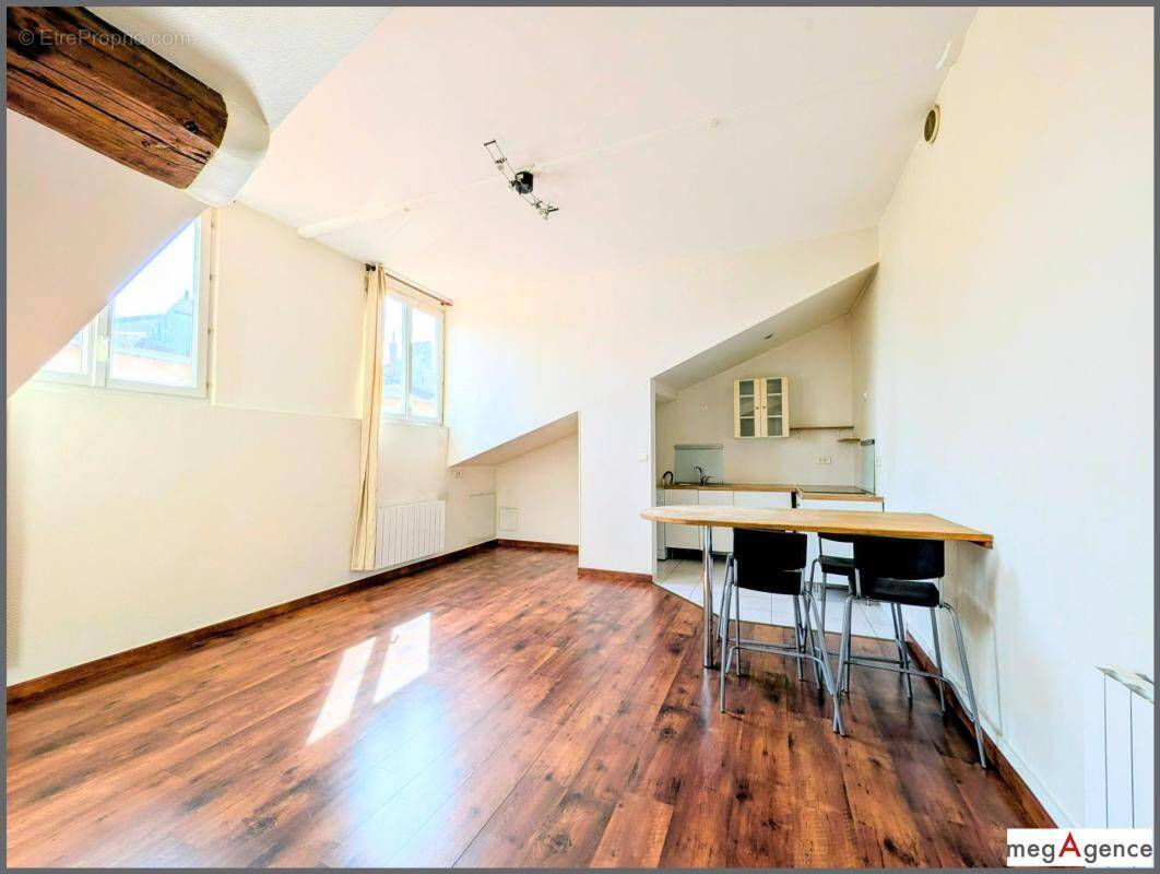 Appartement à LYON-4E