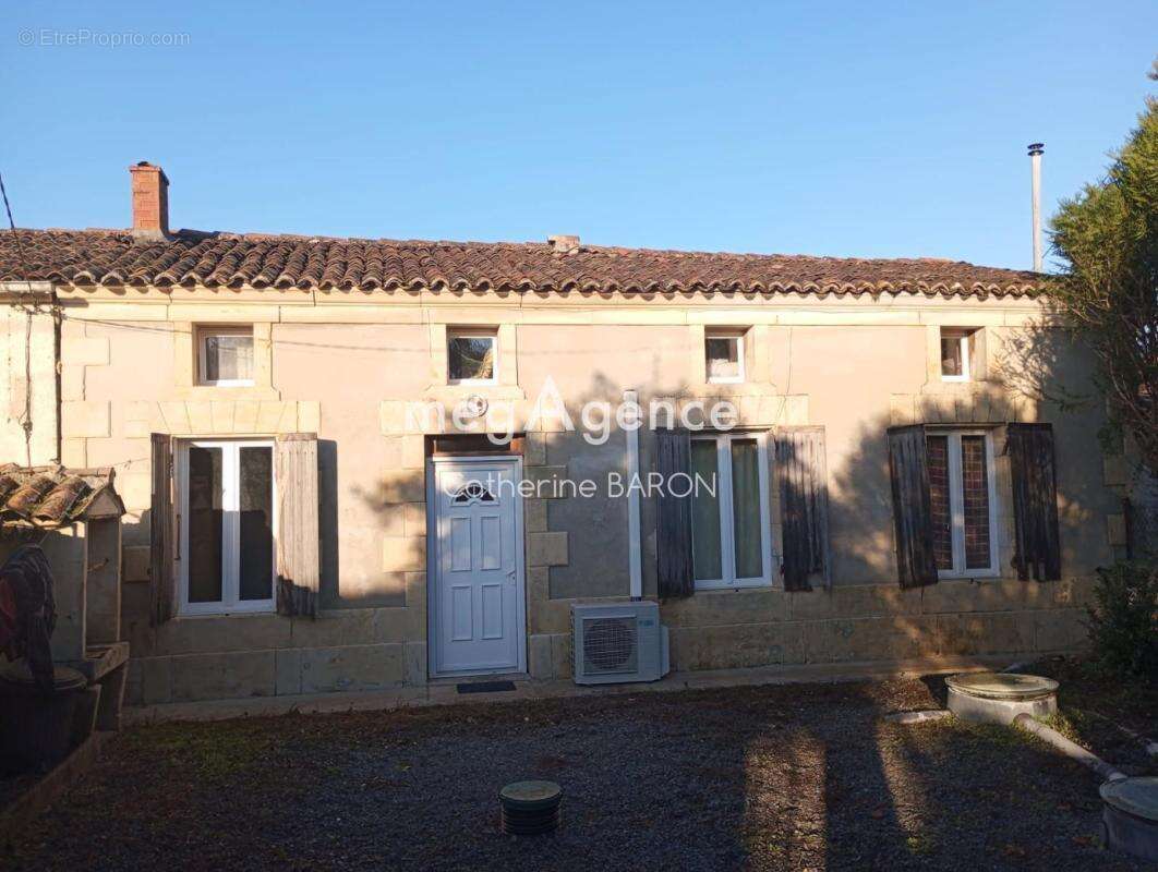 Maison en pierre - 6 chambres - Jardin - 147m2 - - photo 7