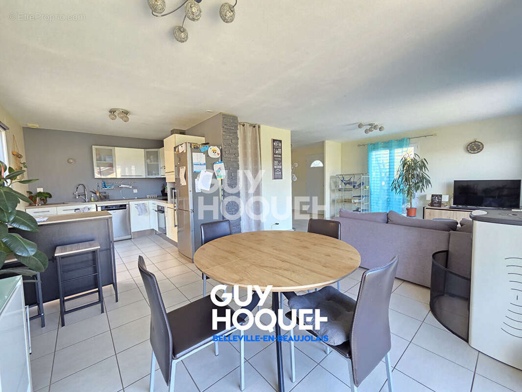 Maison à CORCELLES-EN-BEAUJOLAIS