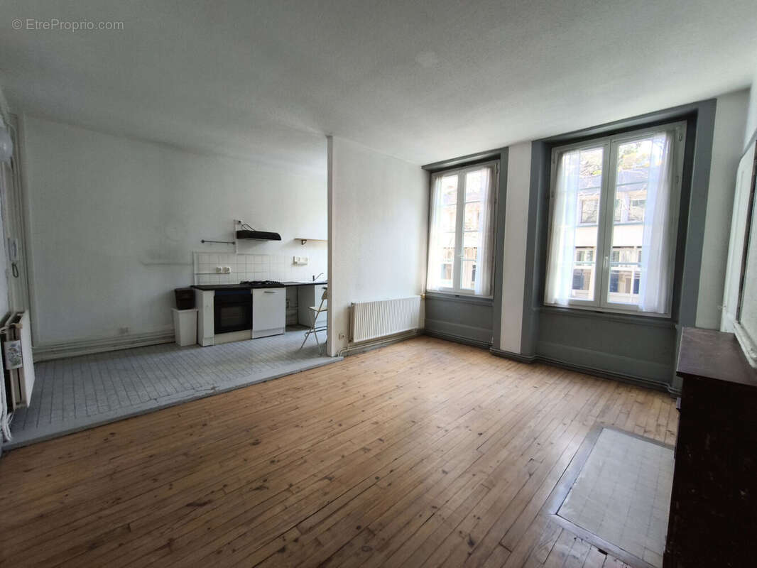 Photo 2 - Appartement à SAINT-ETIENNE