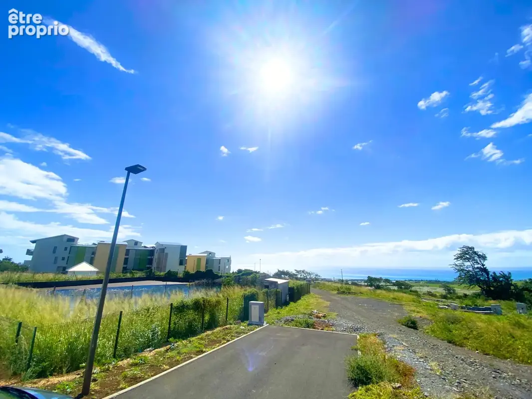 A vendre - Parcelle viabilisée de 299m2 dans le lotissement Le Hameau à Beauséjour - photo 4