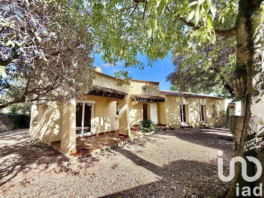 Photo 2 - Maison à NIMES