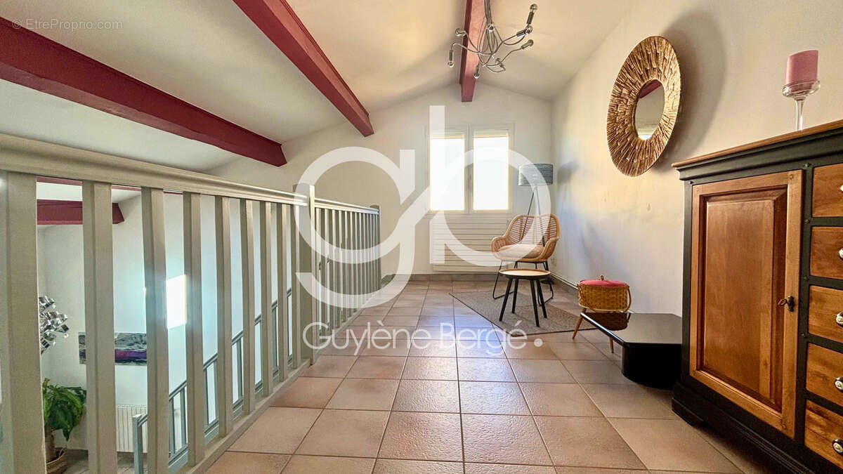 Villa T6 familiale avec piscine à Pérols   Quartier résidentiel recherché aux portes de Montpellier - photo 13