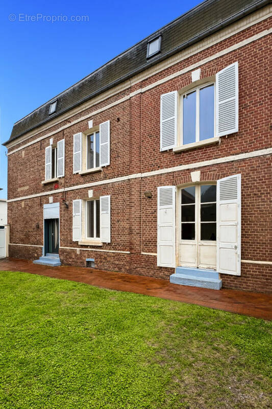 Maison à BEAUVAIS