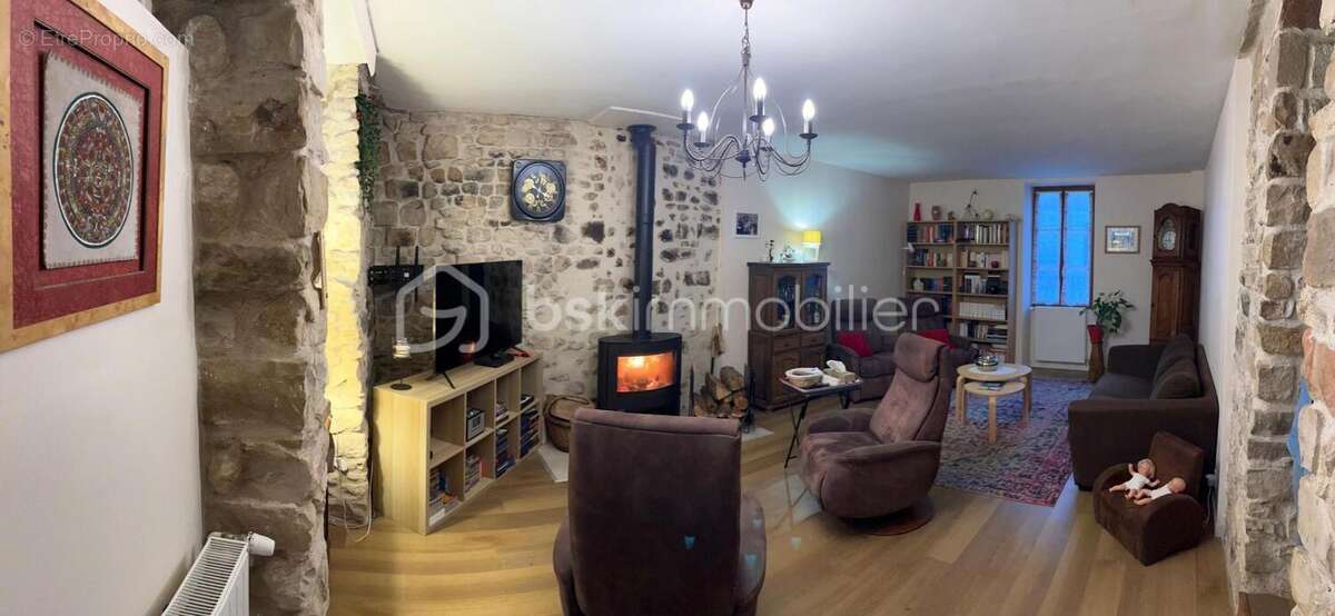 Maison à ONCY-SUR-ECOLE