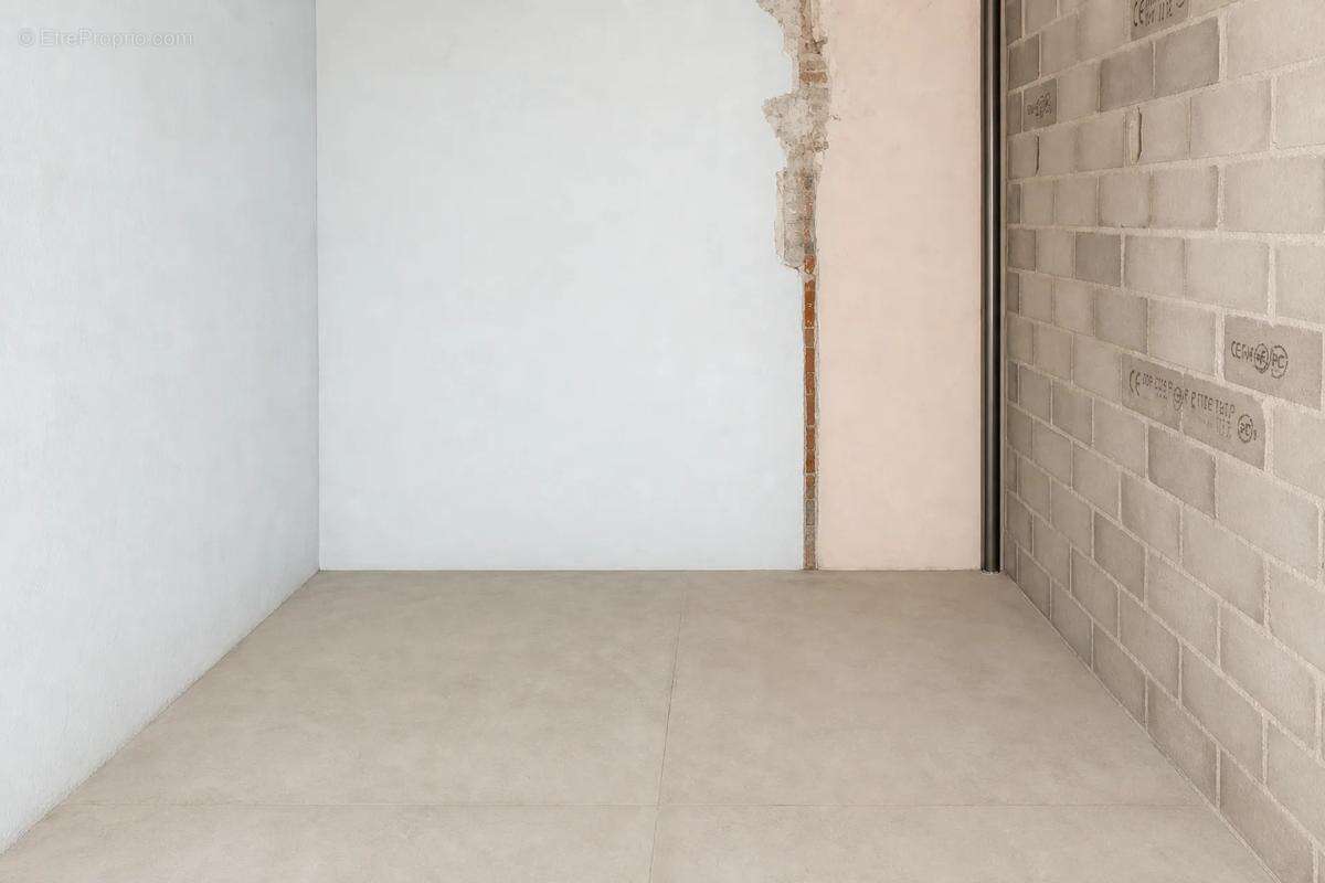 Maison 224 m² transformée en 6 studios à Perpignan - photo 8
