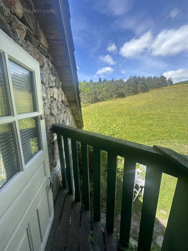 Maison à PRESAILLES