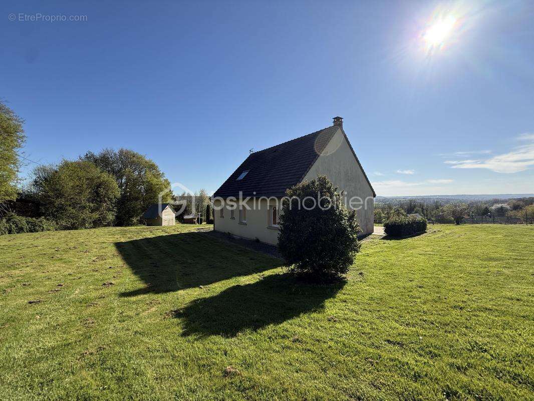 Maison à PONT-L'EVEQUE