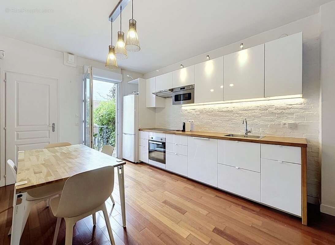 Colombes – exclusivité – charmante maison de ville 3 chambres avec jardin - photo 7