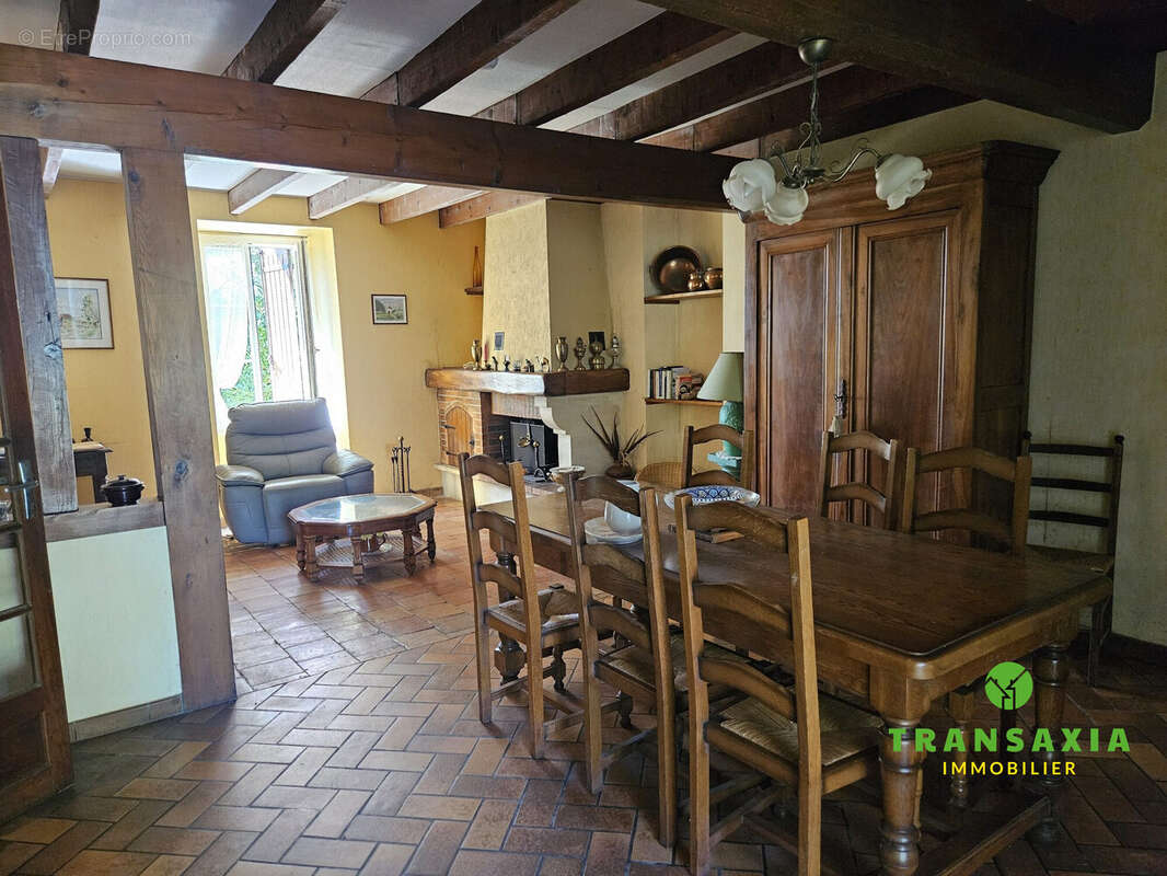 Maison 105 m² à Virazeil  - photo 3