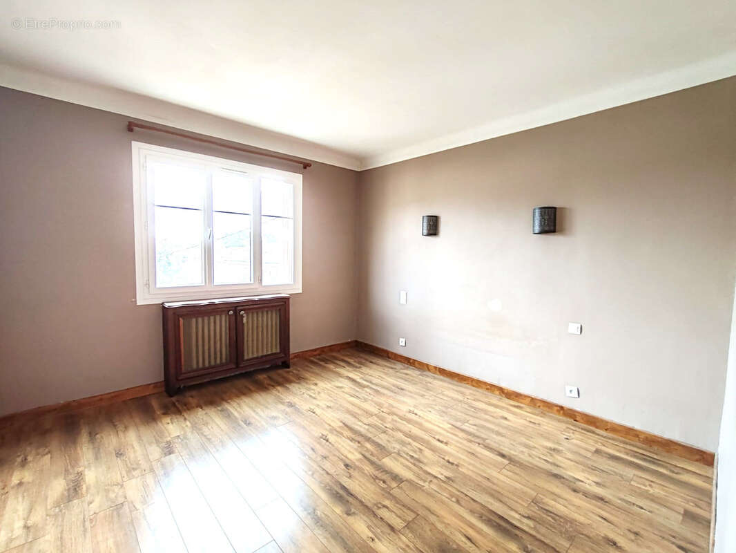 Appartement à DRAGUIGNAN