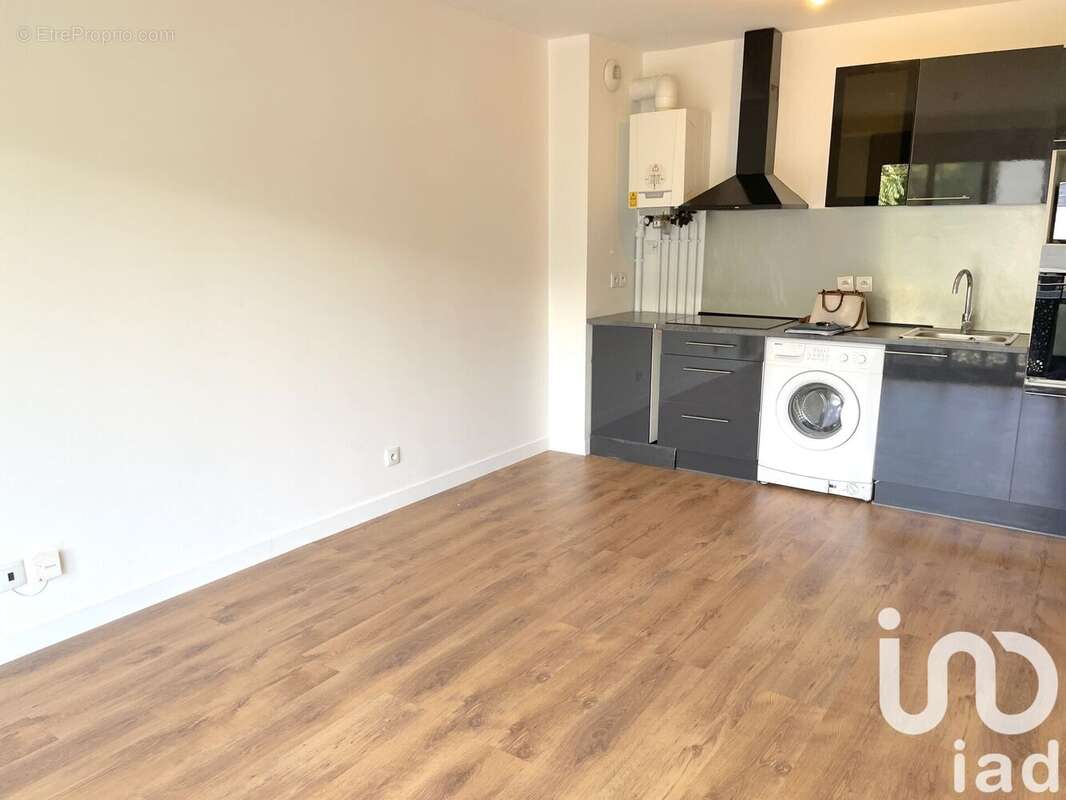 Photo 3 - Appartement à RIS-ORANGIS