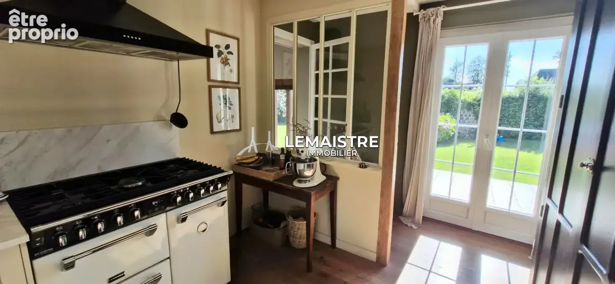 Maison à vendre - Yvetot / Barentin - 88 m² - 2 chambres - Chaumière rénovée avec jardin - photo 2