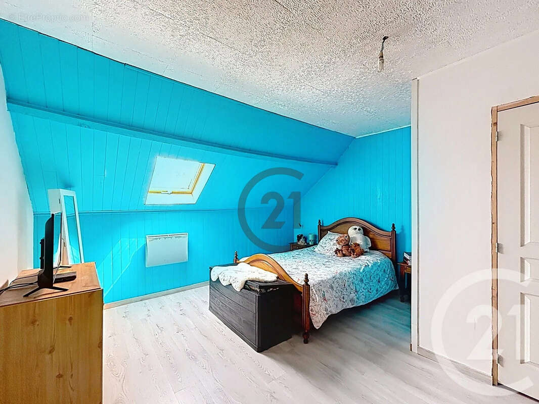 Maison 171 m² à Rouilly  - photo 7