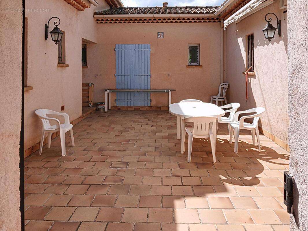 Maison à LE VAL